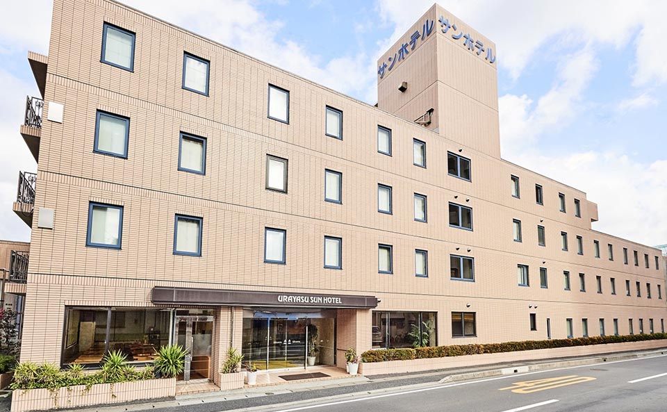 浦安サンホテルの外観